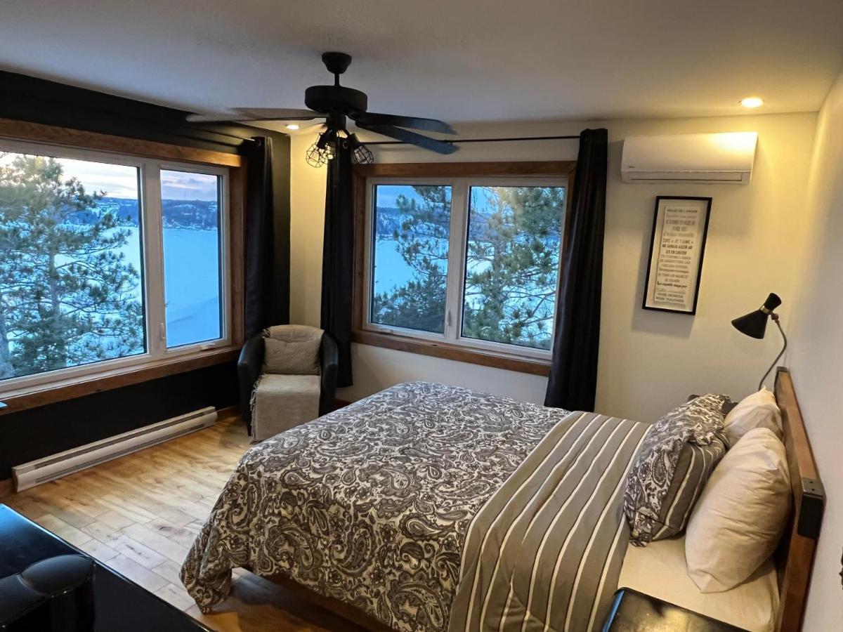 Gite Du Haut Des Arbres Saguenay Ngoại thất bức ảnh