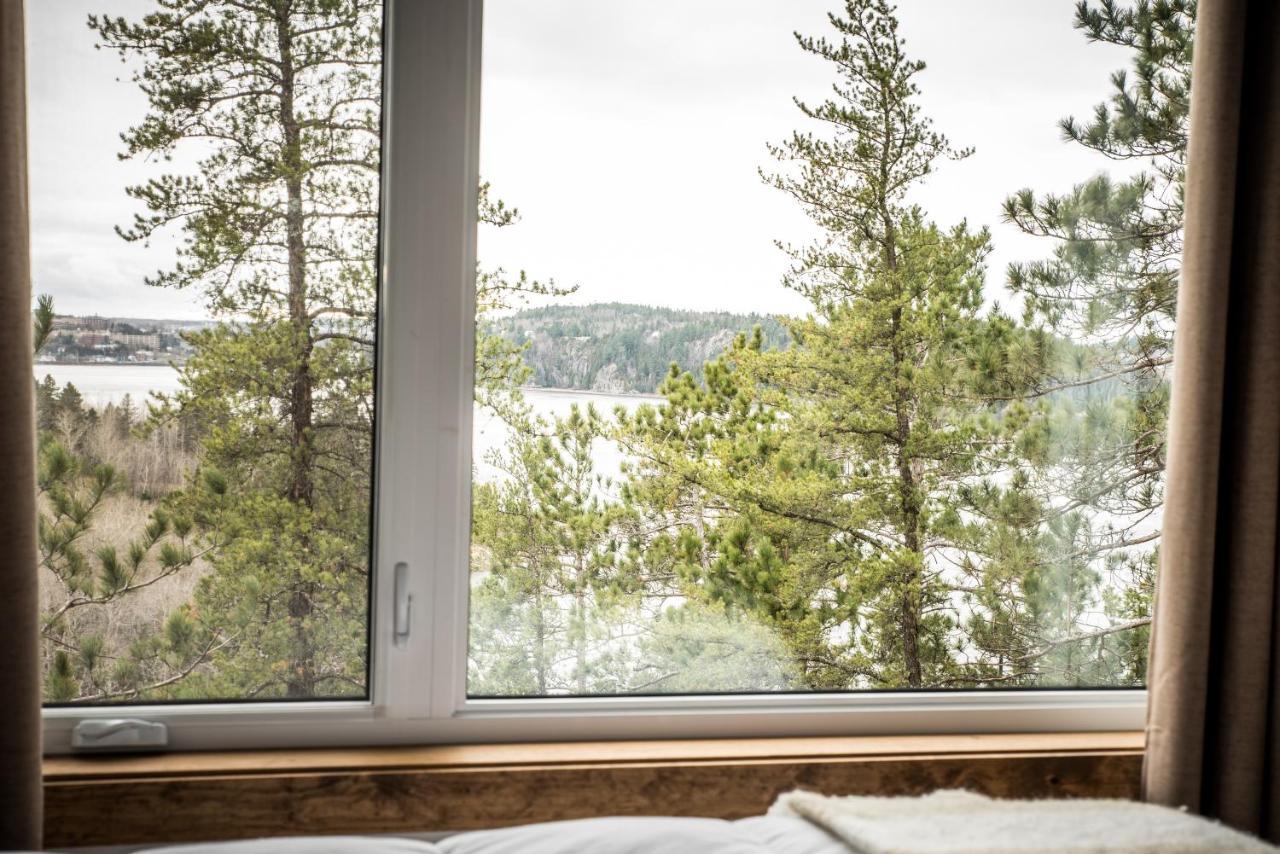 Gite Du Haut Des Arbres Saguenay Ngoại thất bức ảnh